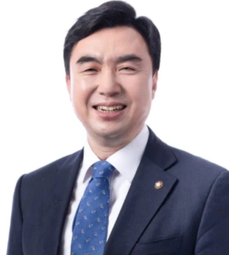 윤관석 국회의원 프로필 나이 고향 지역구