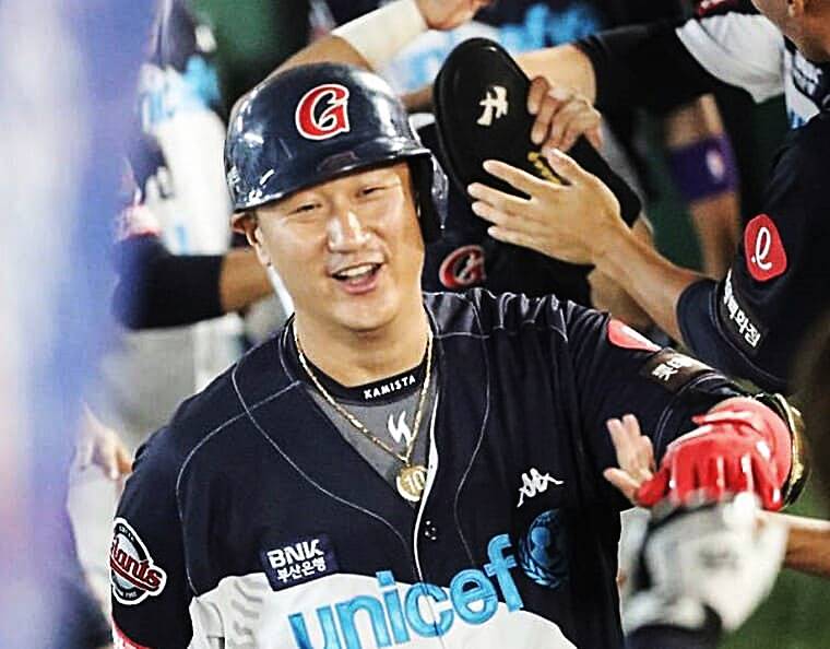 전-야구선수-이대호