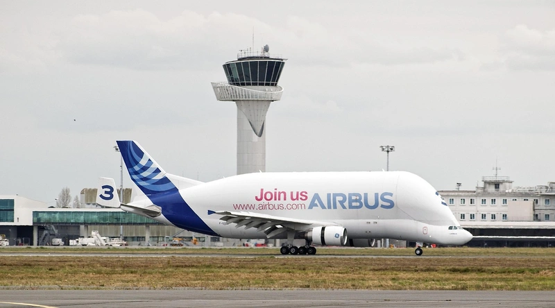 공항에서 비행기 놓치는 꿈해몽 - 불안, 여행