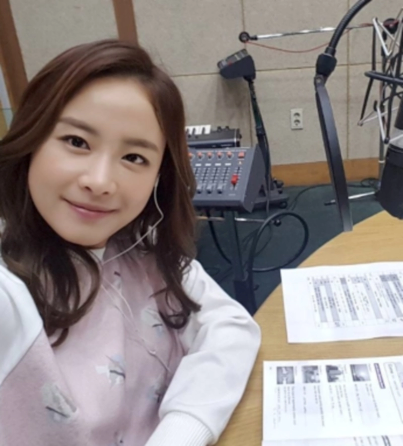 김효은 레이나 프로필 나이 고향 학력 경력