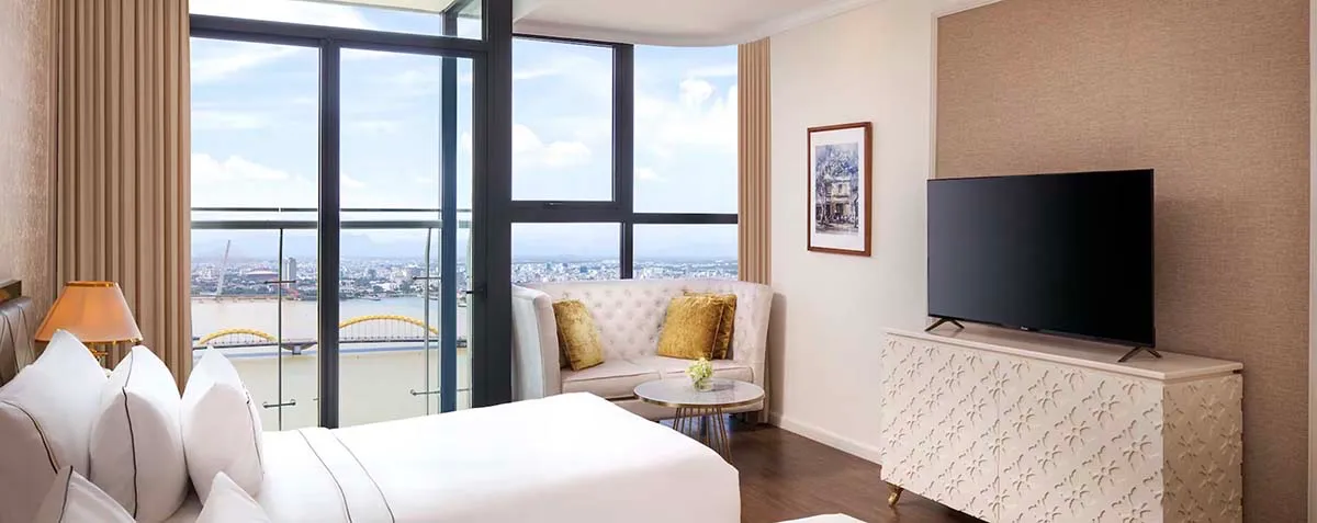 멜리아 빈펄 다낭 리버프론트 스위트룸 파노라마 리버 뷰