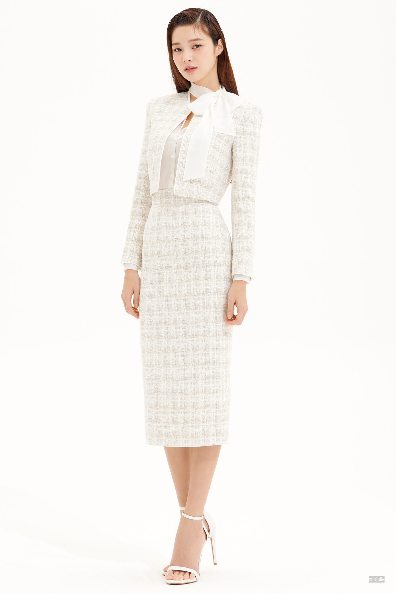 출처 avouavou (아보아보) 눈물의 여왕 김지원 투피스