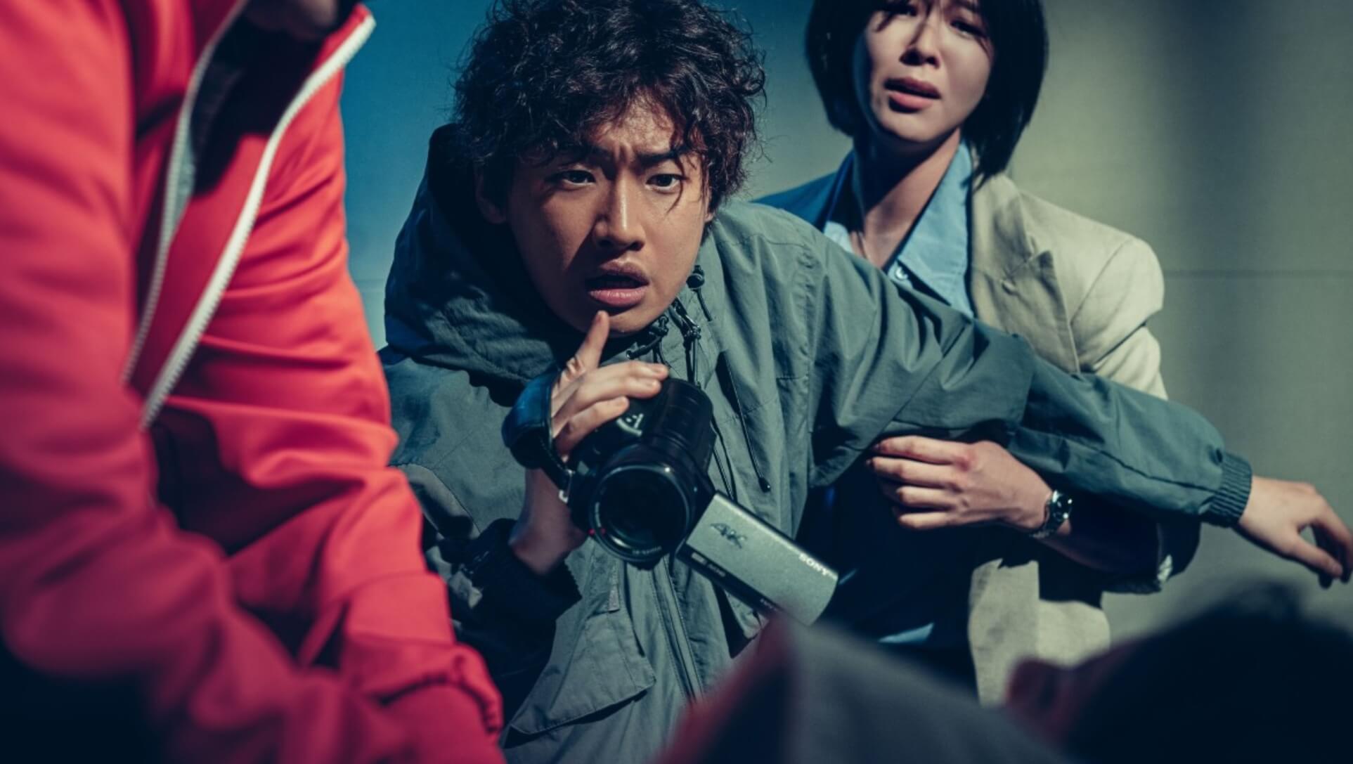 거룩한 밤 데몬 헌터스 출연진