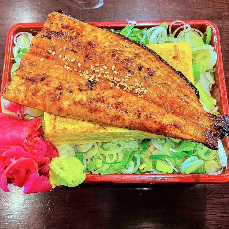 줄서는식당 계란 장어덮밥, 한우곱창덮밥, 숯불갈비 냉우동 맛있는 식당 잠실 송리단길 우동 돈부리 맛집 소개