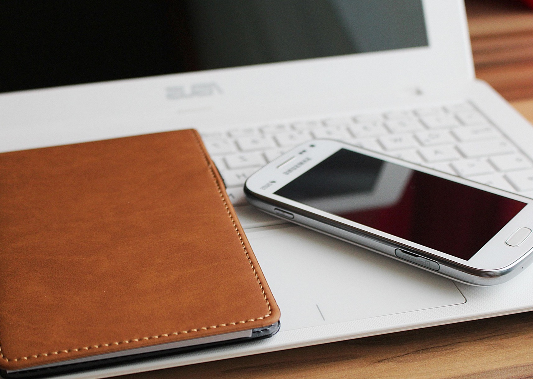 어깨 통증을 계속 악화시키는 생활 습관