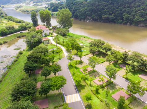 금산 인삼골 오토캠핑장