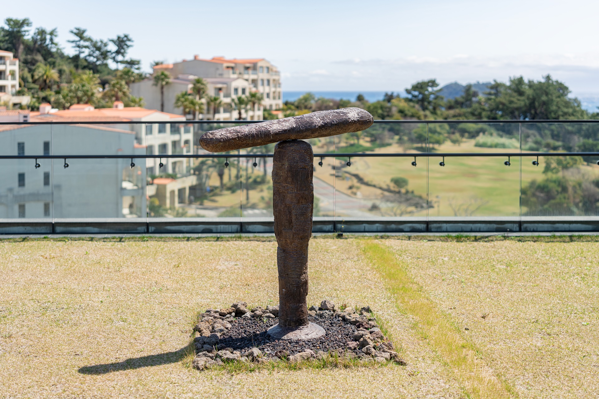 #JW가든 #JW메리어트제주 #댄싱두루미 #더플라잉호그 #아일랜드키친 #유채꽃 #제주사진 #제주여행 #제주유채꽃 #제주호텔