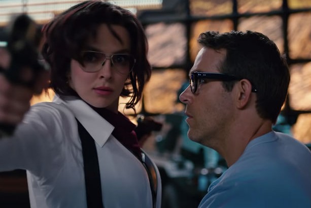 조디 코머의 프리가이 영화 중 스틸컷