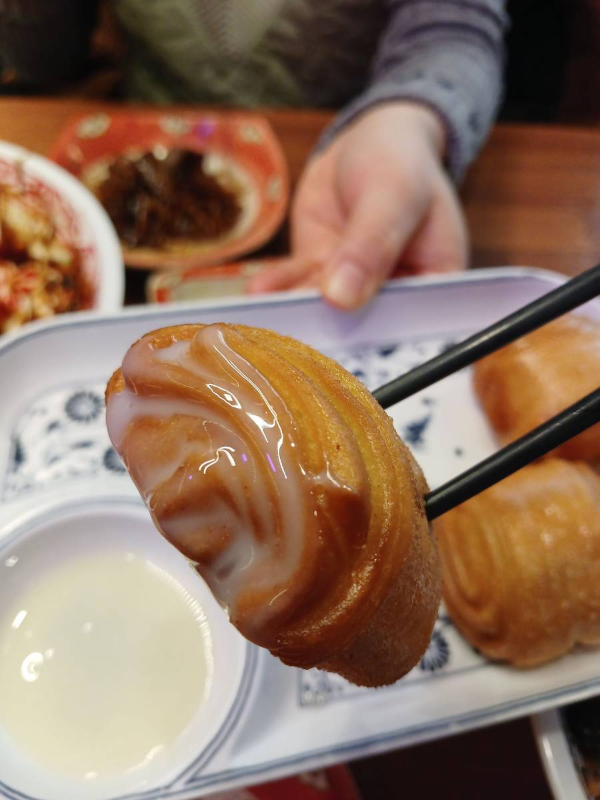 꽃빵에 연유 듬뿍