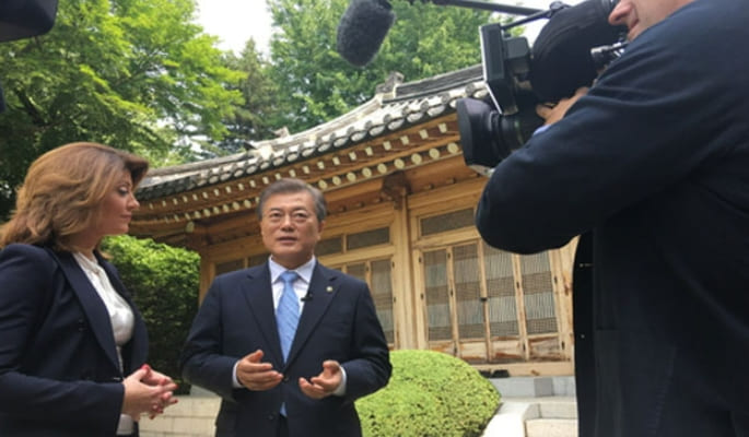 VOA가 문재인 잡았다!...대북송금에 북한산 석탄의 국내 밀반입 그리고 암호화폐까지