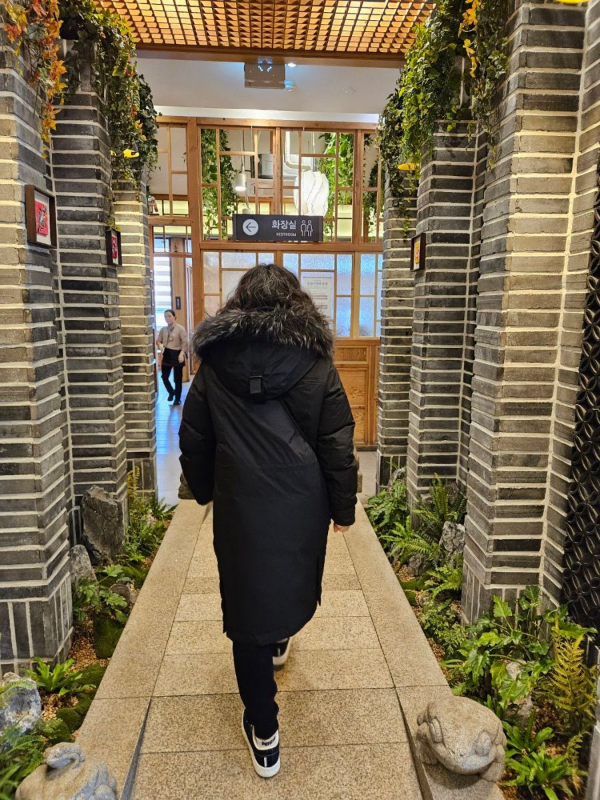 강강술래 매장 로비