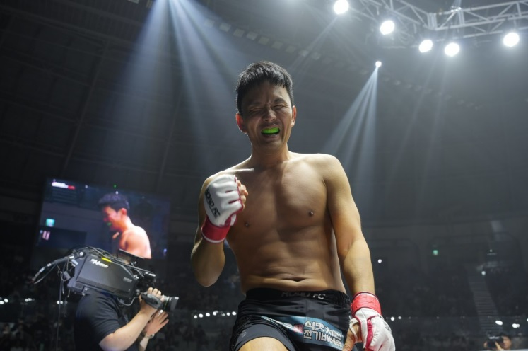 스페셜 매치, 윤형빈 vs 밴쯔