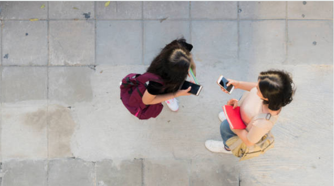 teen friendship distance