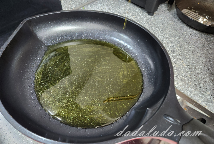 고구마스틱 만들기 후라이팬에 노릇노릇