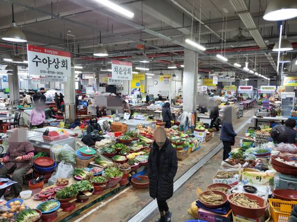 거제고현시장-내부