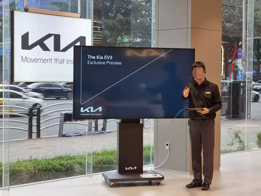 EV3 프리뷰를 진행하던 모습입니다.