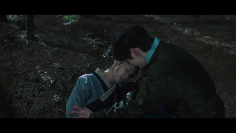 쓰러진 무덕을 발견한 장욱<환혼>