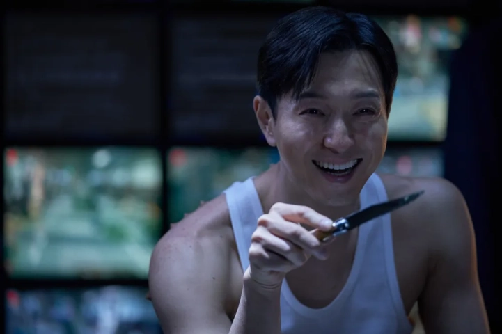 VFX 기반의 포스트 아포칼립스 세계관 구현