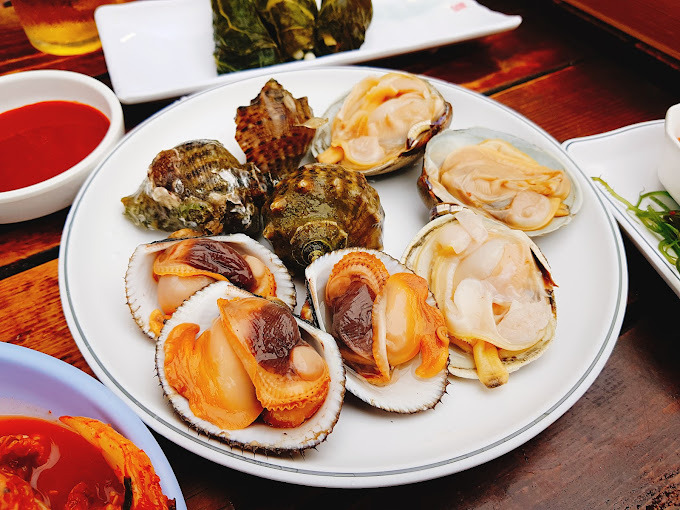 제부도 조개구이 민박 횟집 '어가촌'