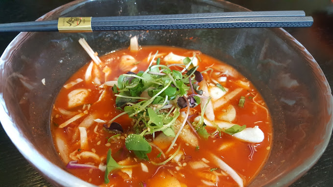 판교 돼지고기집 '천지연'