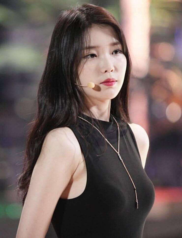 가수-아이유