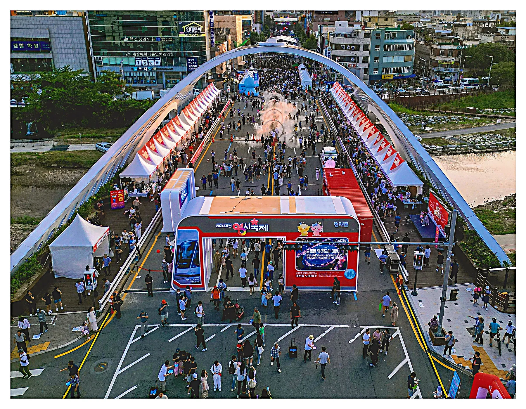  2025 대전 0시 축제 관람 꿀팁&amp;#44; 교통&middot;주차&middot;먹거리