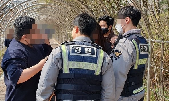 유튜버 구제역과 충돌하는 이근 대위