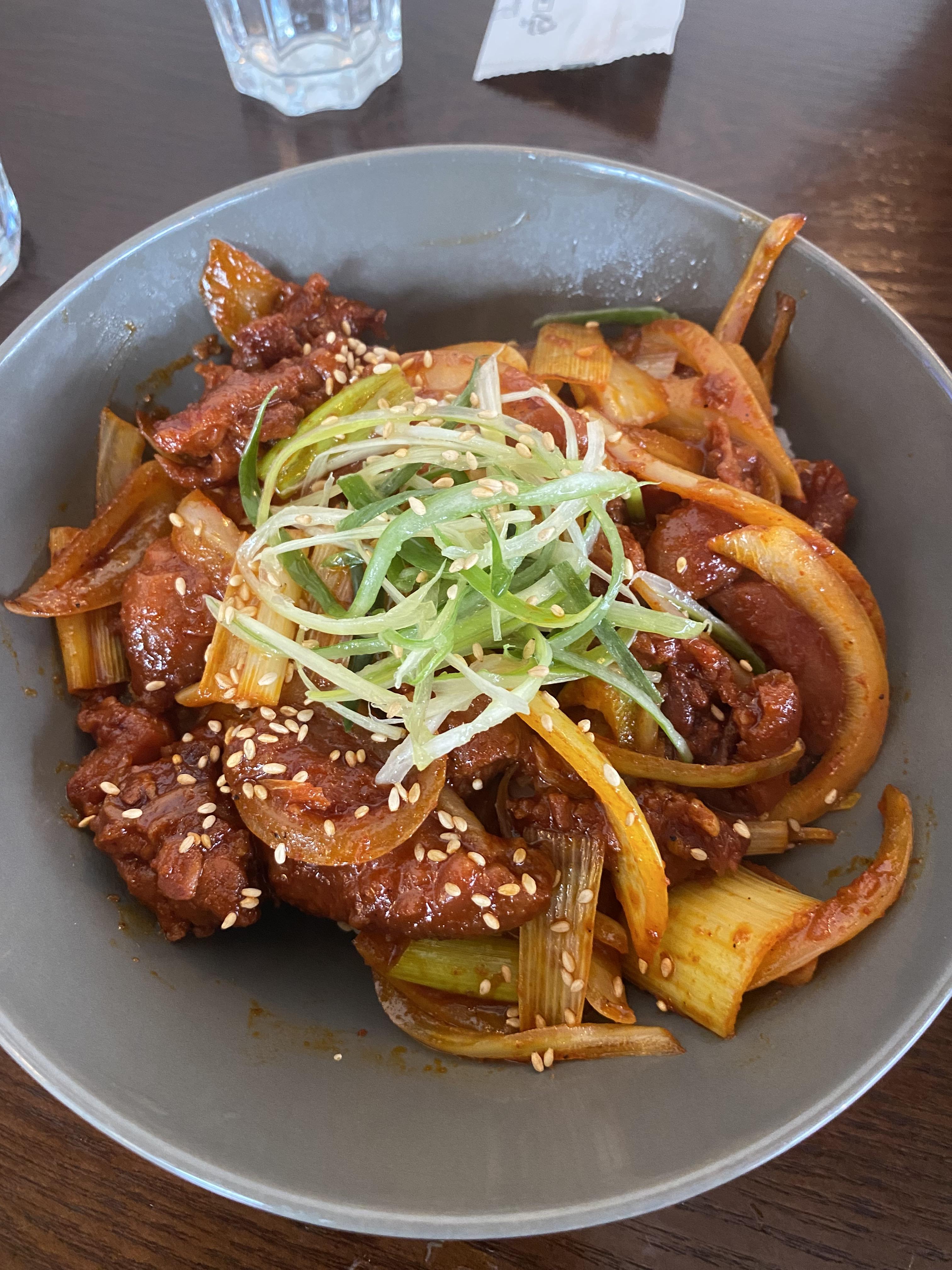 매운 닭갈비 덮밥