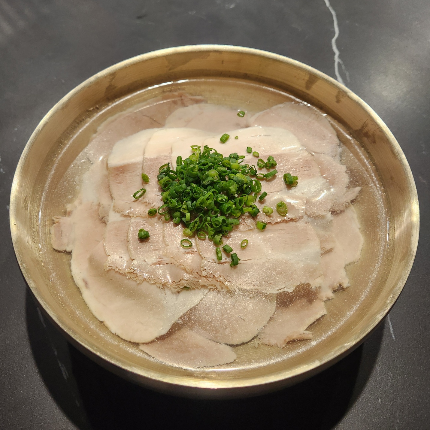 생생정보 프랑스식 돼지곰탕 성수동 맛집(기다려야제맛)
