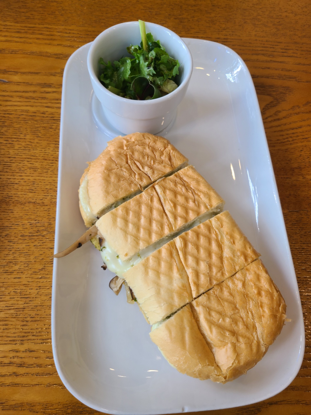 창원 상남동 브런치 팩토리 머쉬룸 파니니