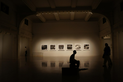 디올 전시회 예약 정보