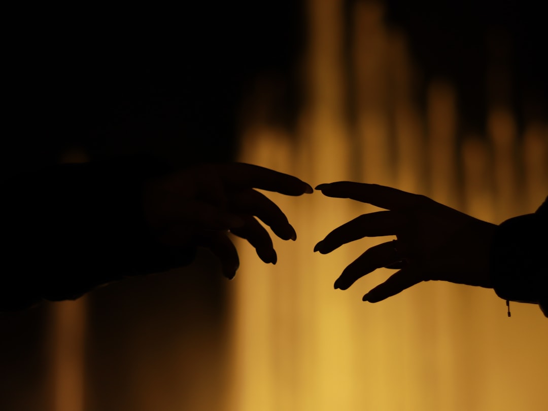 Hand.
