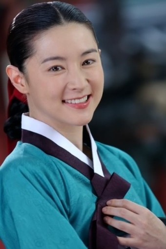 이영애