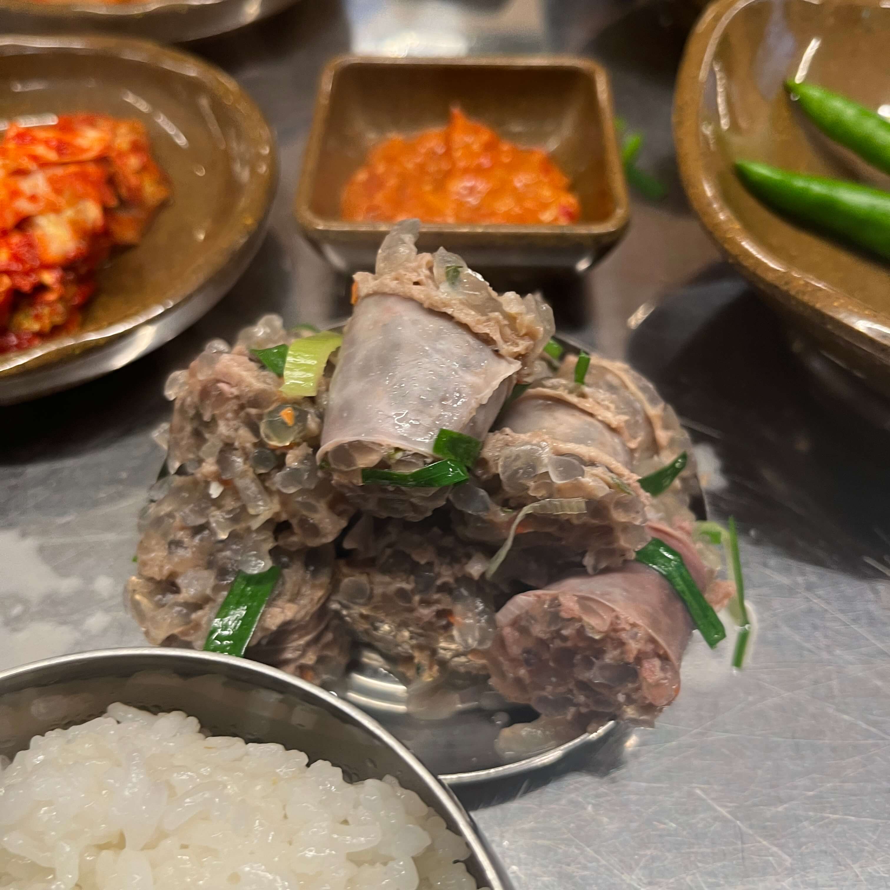 순대국밥에 들어간 순대의 양 사진