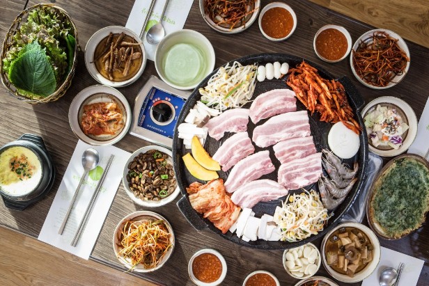 삼겹살 데이, 건강하게 즐기는 법 - 비타민F(알파-리눌렌산, 리눌렌산), 비타민B1(티아민), B2(리보플라빈), B3(니아신)의 효능