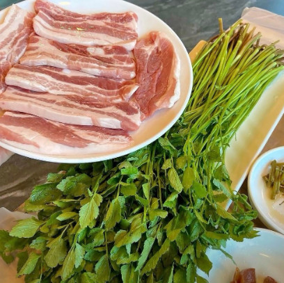 남겨서뭐하게 미나리삼겹살 청도 맛집
