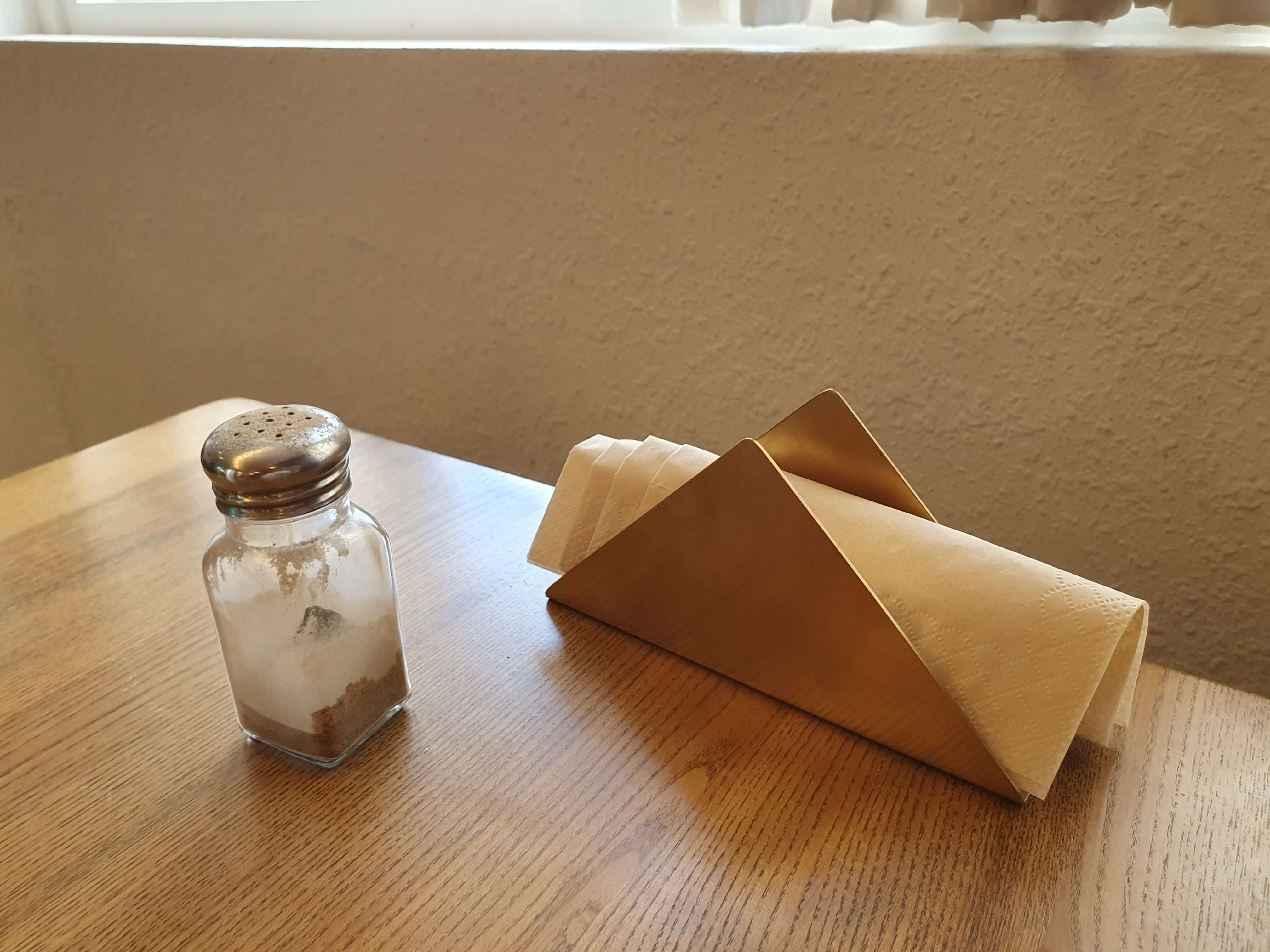 테이블 세팅 휴지, 후추