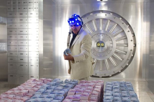 나우 유 씨미-마술사기단 네이버영화