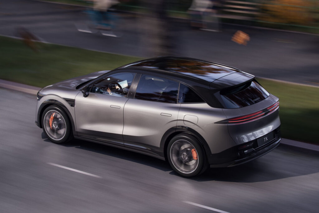 Zeekr(지커) 전기차에 대해 알아보자