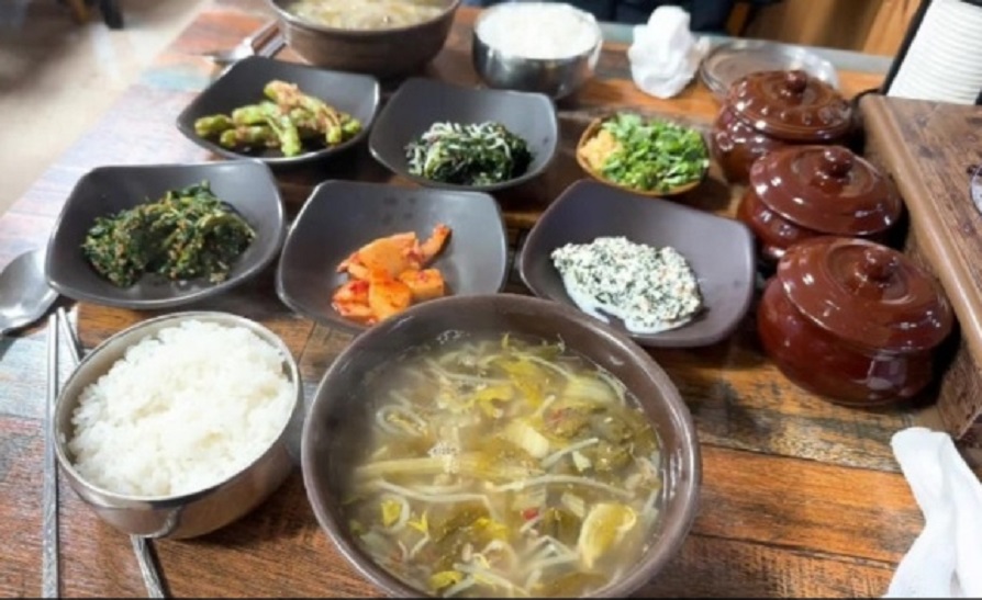 밀양-3대째가마솥추어탕-경남식-추어탕