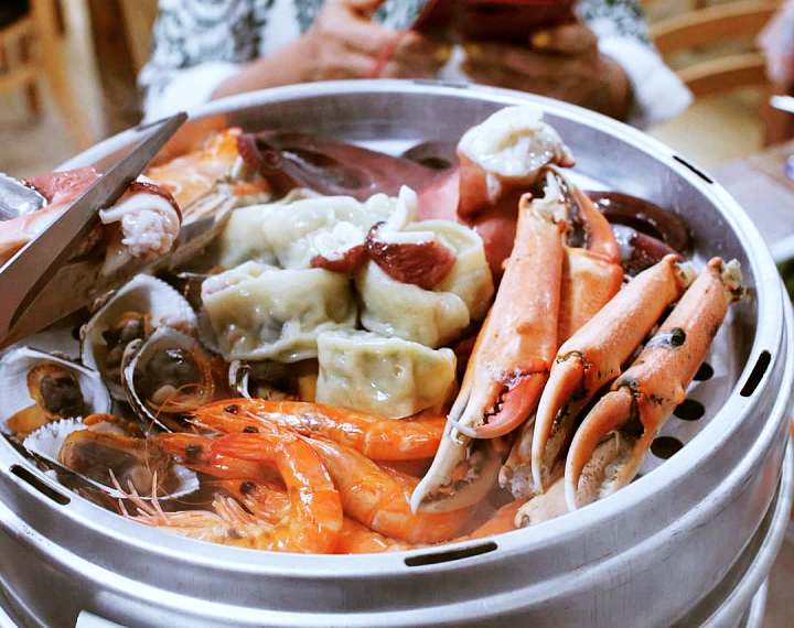 청정 남해바다를 겹겹이 새조개 샤브샤브 코끼리조개 회 4단 해물찜 거제 거제도 맛집 추천 생방송투데이 자족식당