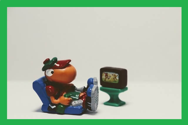 tv-시청중인-캐릭터