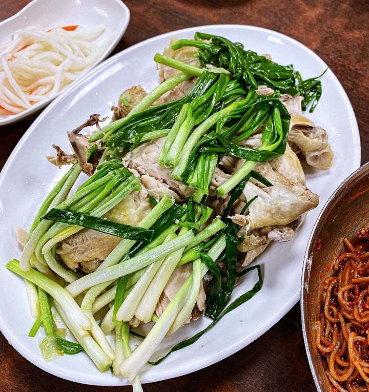 생생정보마당 이북식 찜닭 약수동 약수역 맛집 위치 가격