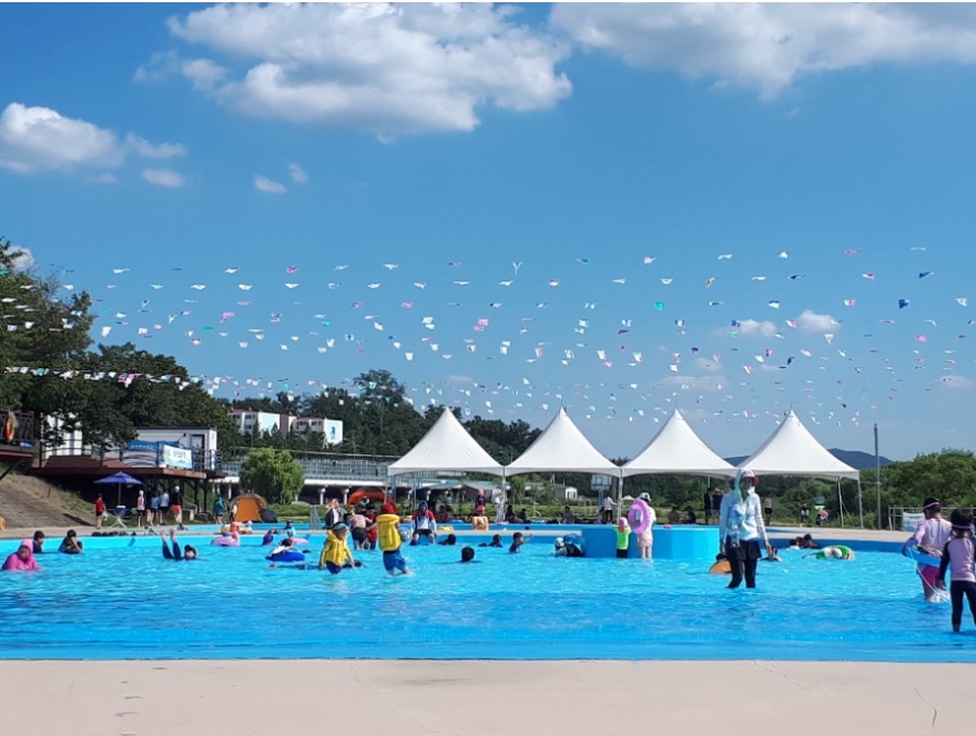 탄천내 물놀이장