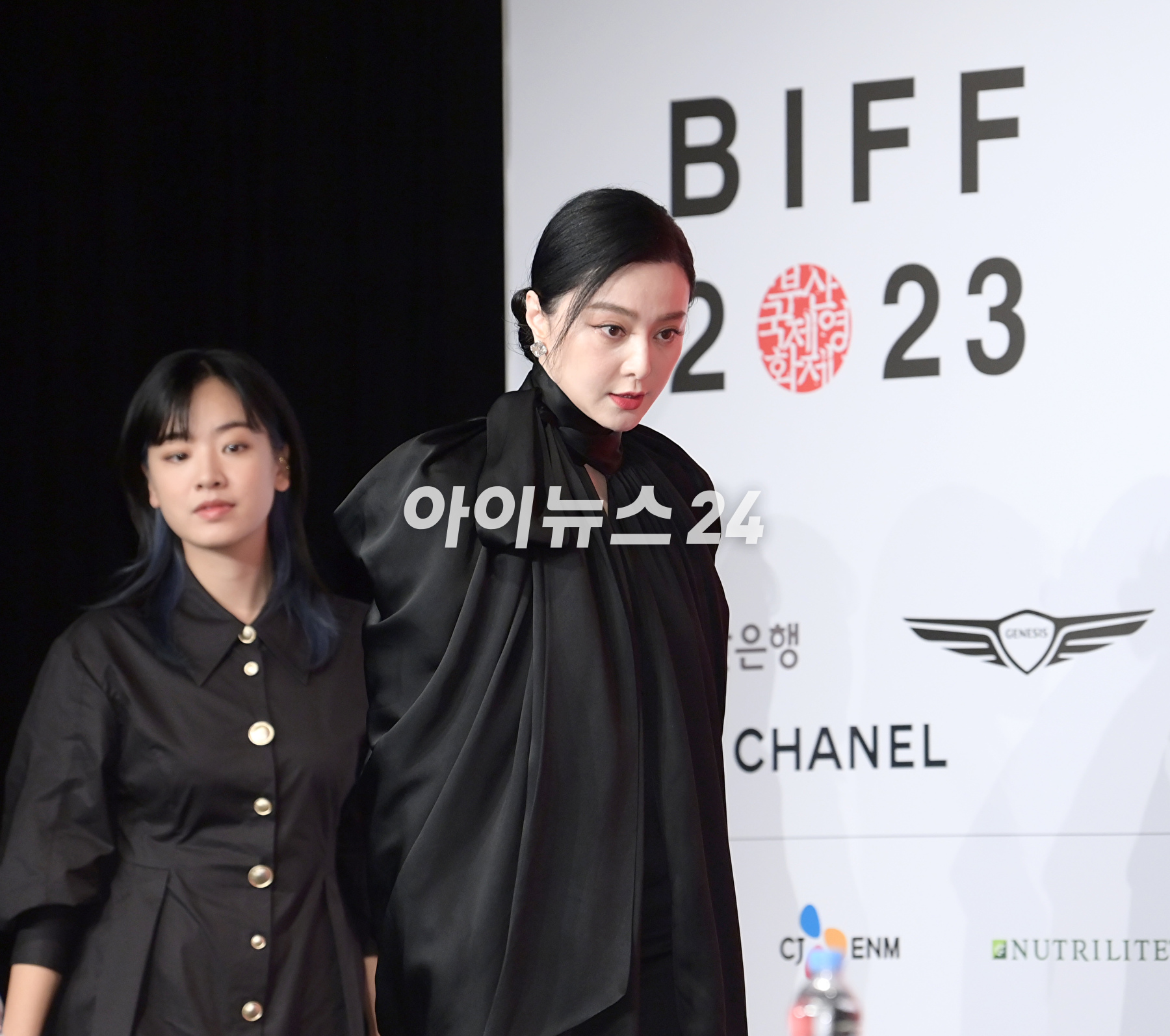 배우 판빙빙이 5일 오후 부산광역시 해운대구 우동 KNN타워에서 진행된 제28회 부산국제영화제 갈라프레젠테이션 '녹야' 기자회견에 참석하고 있다. [사진=정소희 기자]