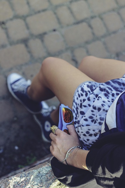 여름철 더위 탈출 쿨링 패션템 추천08