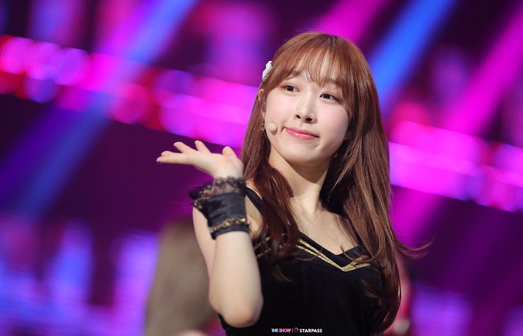 우주소녀 수빈 인스타그램 사진 몸매 얼굴 화보 움짤 트위터 고화질 우주소녀 수빈 인스타그램 사진 몸매 얼굴 화보 움짤 트위터 고화질