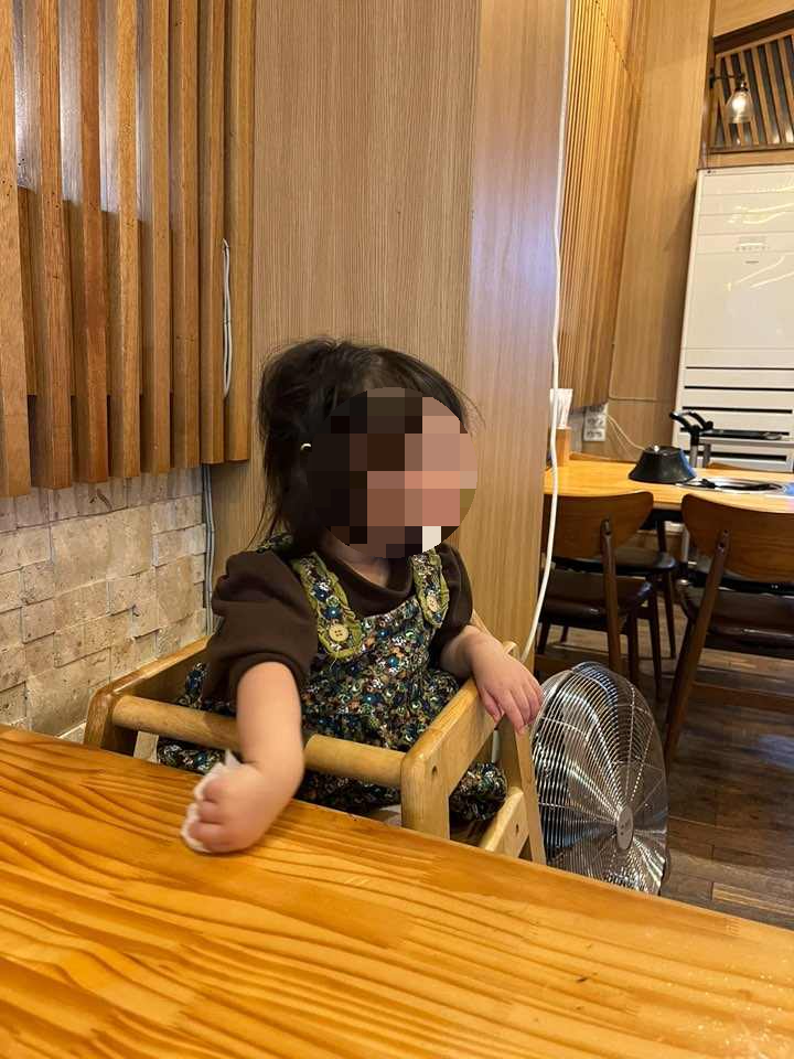 죽동 오한순손수제비 아기의자