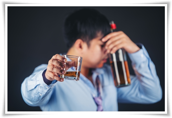 &quot;숙취&quot; 숙취 후 두통, 빠른 숙취 해소법, 두통 없이 즐기는 음주 가이드!