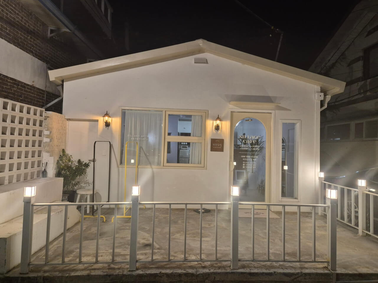 생생정보 핫 플레이스 Now 옛것에 젊은 감성을 더하다! 전주 객리단길 여행 백야(소개팅한식주점), 전주영화호텔 영화도서관, 잔향화실, 무국적식당